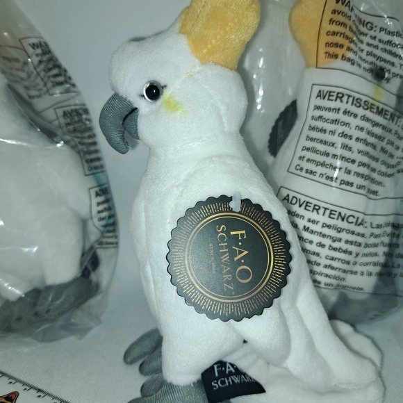 NIB- 3 FAO SCHWARZ NEW 8.5 inch Toy Plush Cockatiels - THREE Included! - Picture 3 of 7